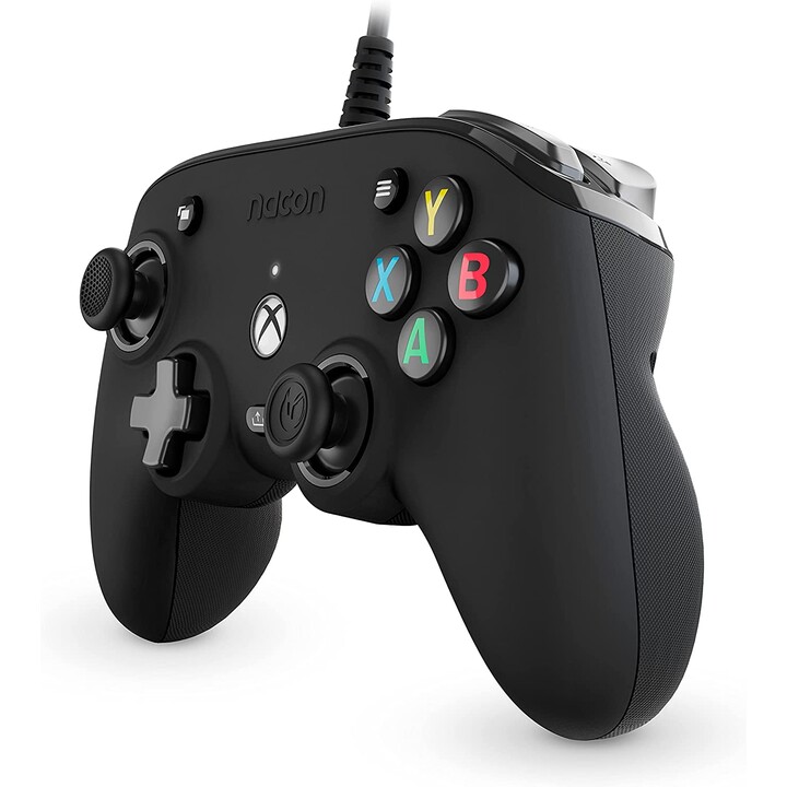 NACON PRO COMPACT XBX WIRED CONTROLLER SCHWARZ