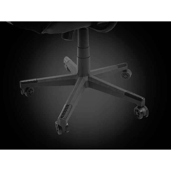 GAMING CHAIR FURY AVENGER XL BLACK AND WHITE