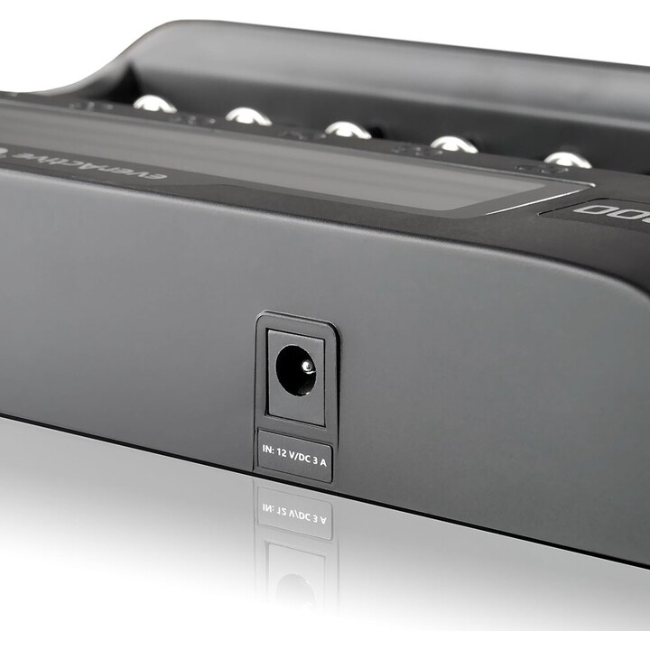 Cargador de baterías para baterías recargables de Li-ion y Ni-MH everActive UC-800