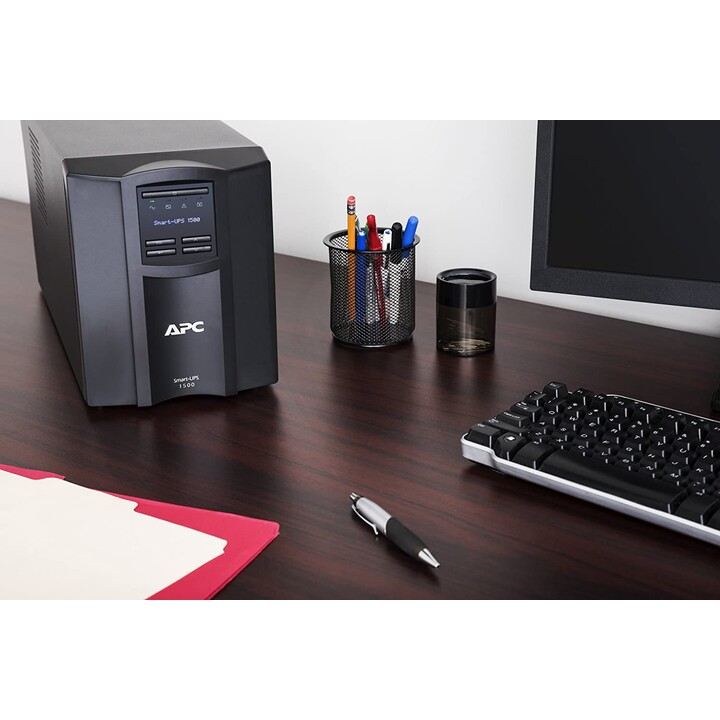 APC SMART-UPS 1500VA LCD 230V WITH SMARTCONNECT