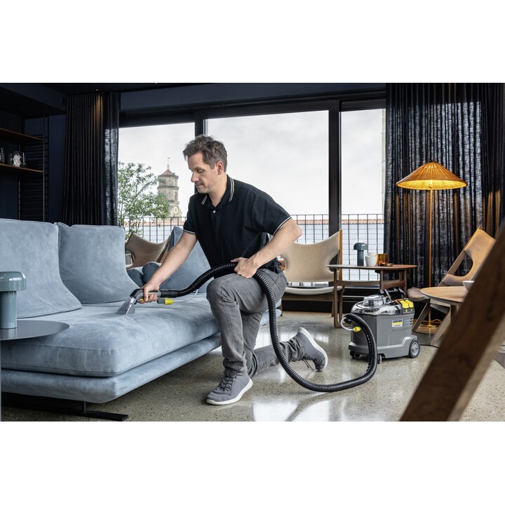 Kärcher Puzzi 8/1 aspirador de tambor úmido 1200 W sem saco