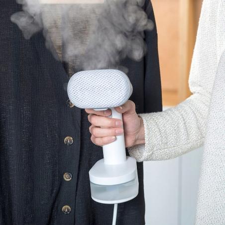 Vaporizador de ropa Black+Decker BXGS1600E