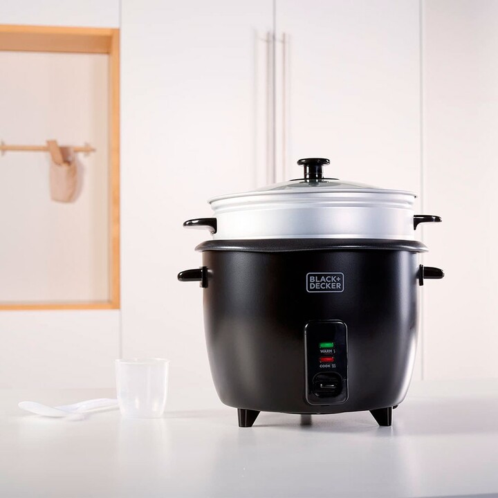Cuiseur de riz Black+Decker BXRC1800E