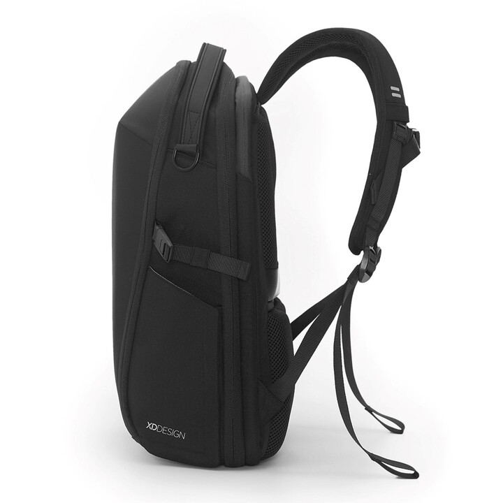 XD DESIGN BACKPACK BIZZ BACKPACK Black P/N: P705.931