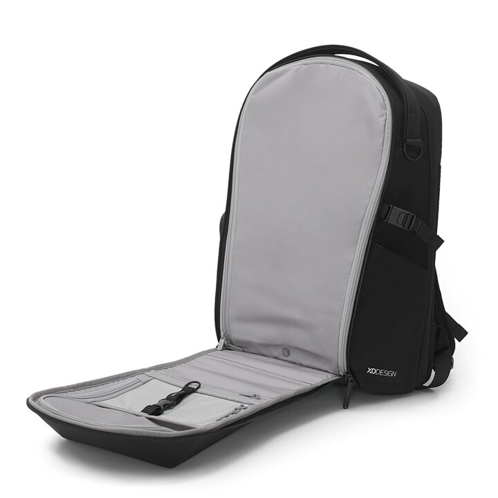 XD DESIGN BACKPACK BIZZ BACKPACK Black P/N: P705.931