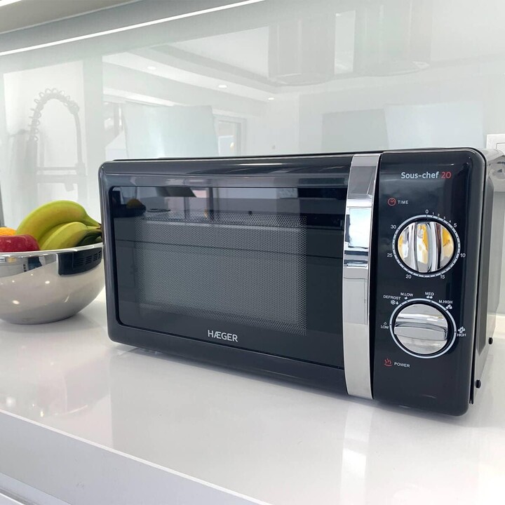 Haeger MW-70B.007A 20 L 700W Schwarze Mikrowelle mit Grill