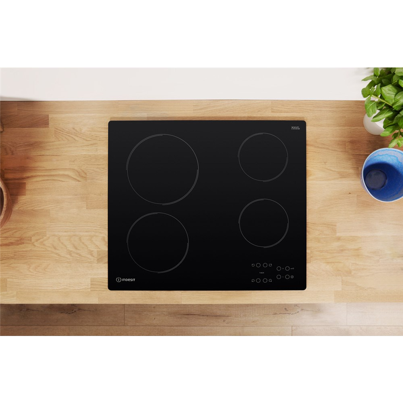 Indesit AAR 160C Nero Integrato 58cm Ceramico 4 Zone