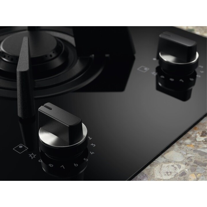 Fogão de indução de gás misto Electrolux 2 zonas 60 cm preto