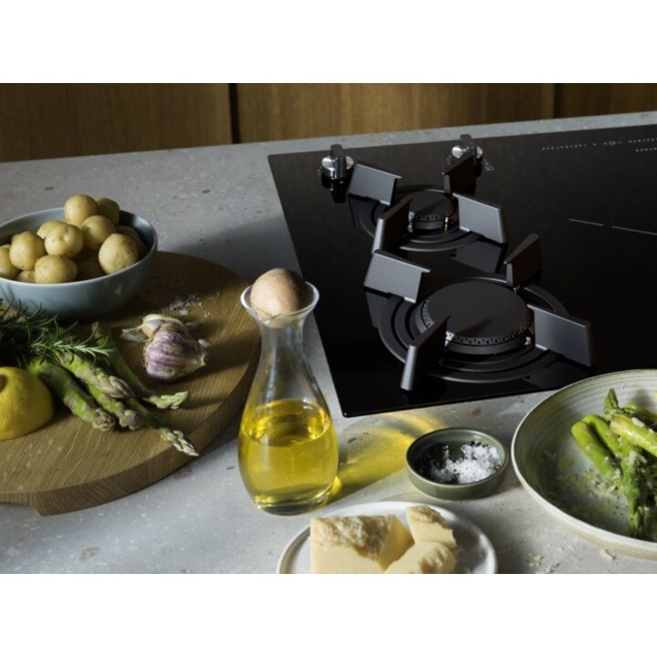 Fogão de indução de gás misto Electrolux 2 zonas 60 cm preto