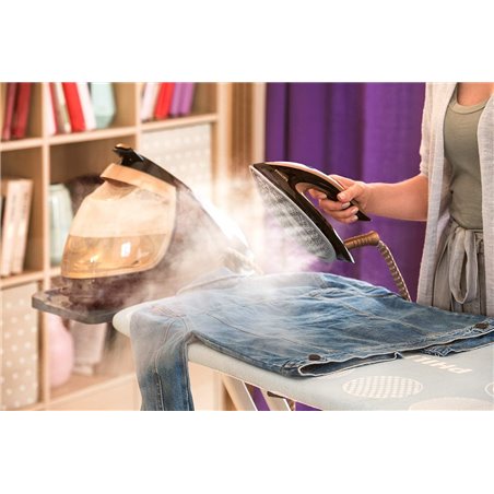Philips Centro de planchado a vapor de hasta 600 g