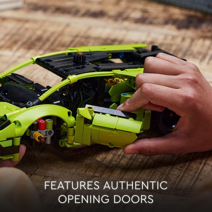 LEGO Technic 42161 Lamborghini Huracán Tecnica