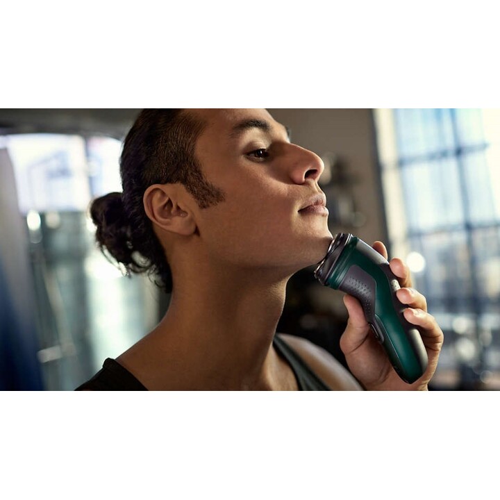 PHILIPS SHAVER SERIES 3 X3052 NASS- UND TROCKENRASIERER